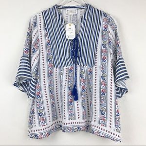 Love Riche | Lace-Up Peasant Top